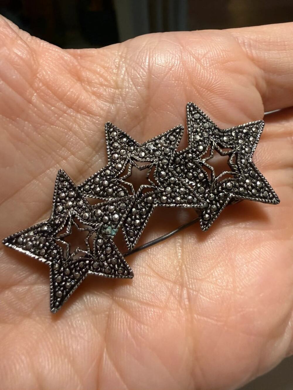 Vintage silver tone three star brooch 2”
